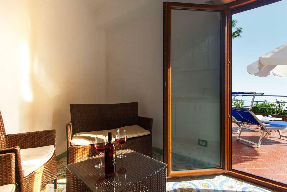 Belmare Residence On The Beach Nerano Extérieur photo
